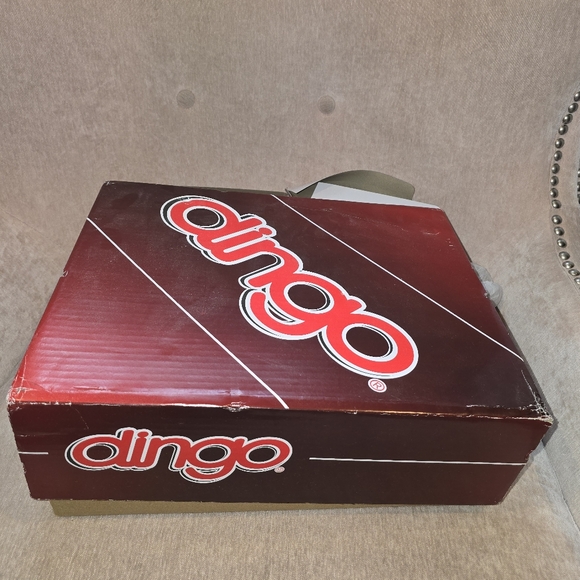 NWT Cowgirl Boots - Picture 3 of 3